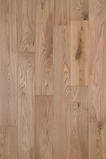 DENALI MANOR-EUROPEAN OAK - 7.5"W X 67"L 9/16 THICK 3 VENEER (36sqft/Box)
