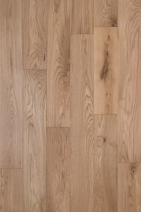 DENALI MANOR-EUROPEAN OAK - 7.5"W X 67"L 9/16 THICK 3 VENEER (36sqft/Box)