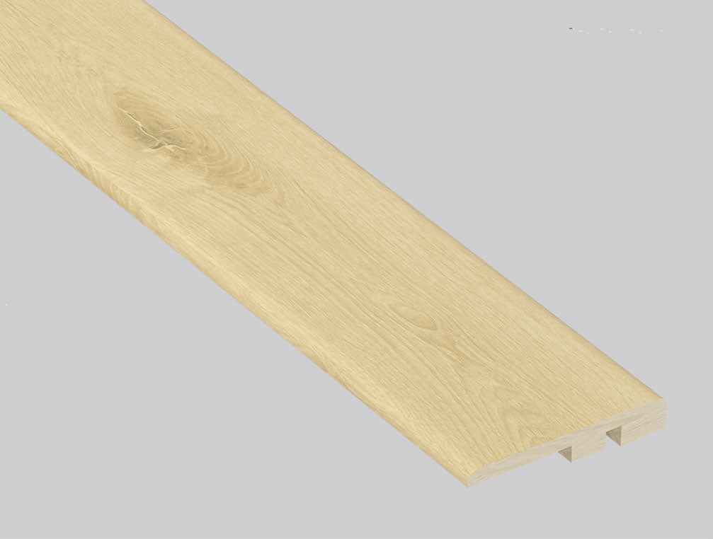 MSI Glenbury Oak End Cap 1.5"x0.25"x94"