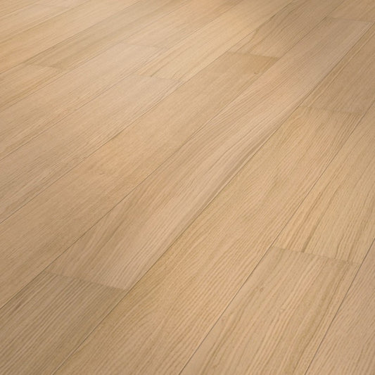 Parky Deluxe+ Ivory Oak Premium oak veneer wood flooring - surface
