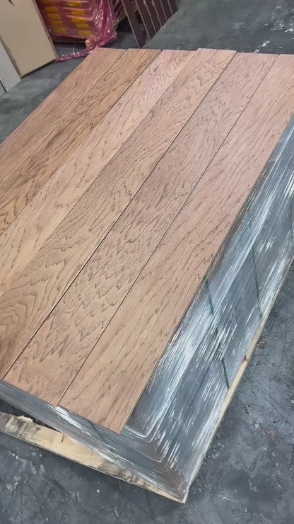 SHAW- PIEDMONT HICKORY ENGINEERED HARDWOOD - 6.38"W X 3/8" T ( 30.48 SQFT / BOX )