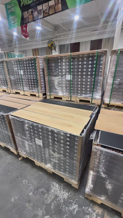 Citadel - Halen Oak 8MM 32MILWear layer Ceramic Shield Coating  9" X 48" Click Lock Waterproof Luxury Vinyl Plank Flooring (21.45 SQFT per box)