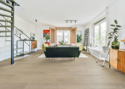 Solstice SF-2004R American Oak engineered hardwood flooring by Sky Reserve — room scene